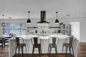 Foto del edificio - 4 br, 3 bath House - 2106 NE 16th Ave