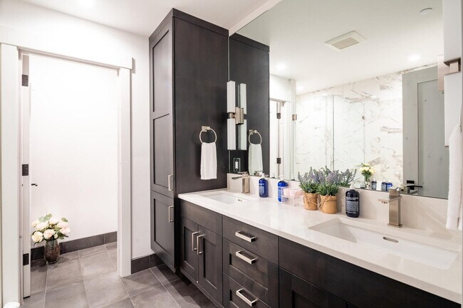 Foto del edificio - 66 Mountain Loop Rd