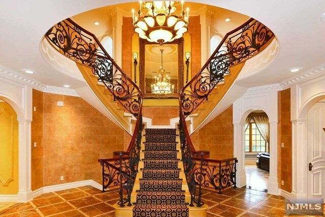 Foto del edificio - 43 Warren Ln