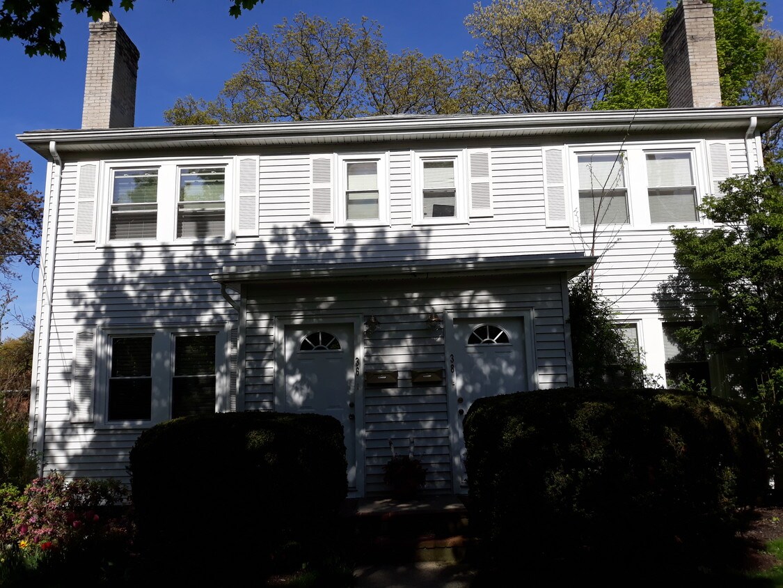 36 Blake St, Newton, MA 02460 Townhome Rentals in Newton MA