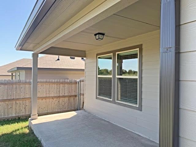 Building Photo - 117 Rockbridge Dr
