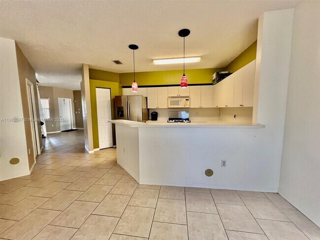 Foto del edificio - 2319 SE 24th Ave