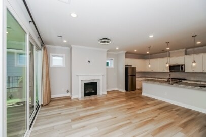 Foto del edificio - 5485 Caneel Ln
