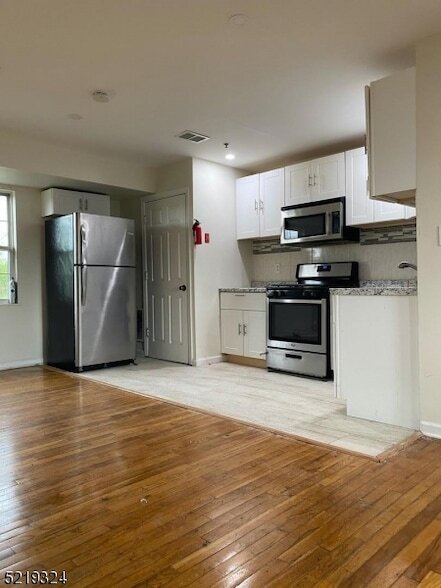 Foto del edificio - 1427 S Wood Ave