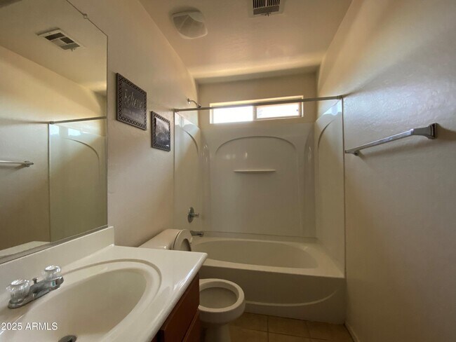 Foto del edificio - 22250 W Twilight Trail