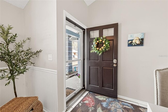 Foto del edificio - 3242 Laurel Dale Dr