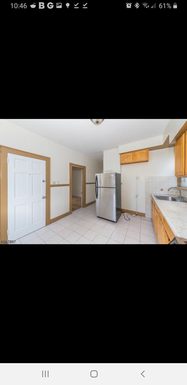 Kitchen - 149 Elm St