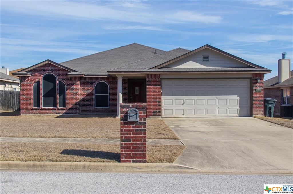 Primary Photo - 3803 Lyna Ct