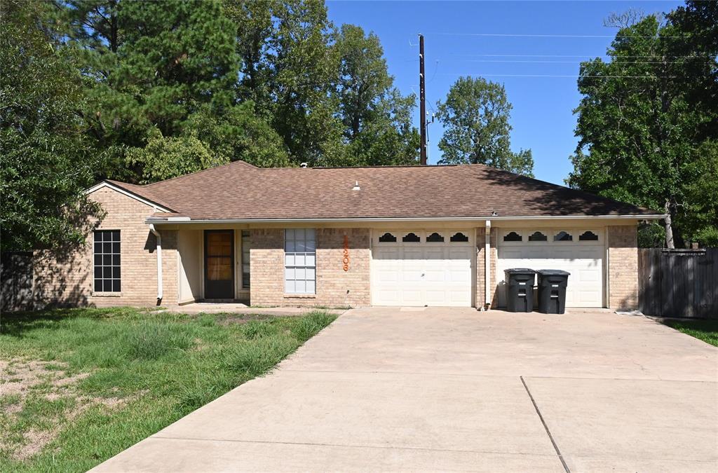 13206 Yupon Ln, Dayton, TX 77535 House Rental in Dayton, TX