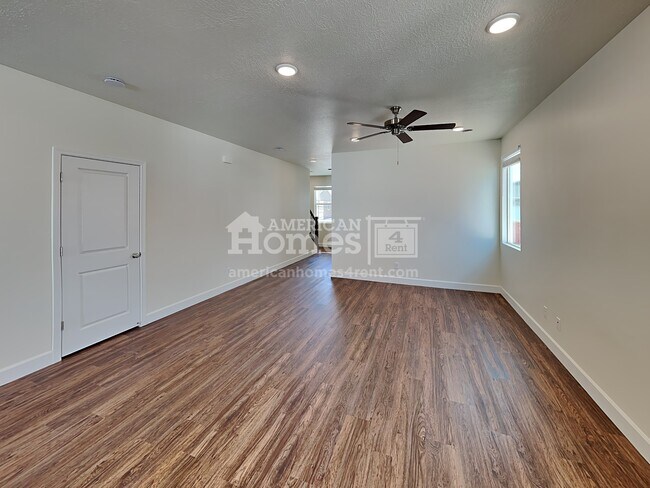Building Photo - 2696 W 3290 S
