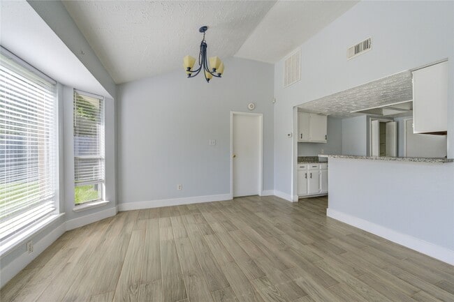 Foto del edificio - 7506 Stone Pine Ln