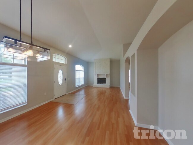 Building Photo - 29728 Morwen Pl