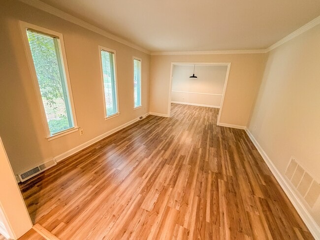 Building Photo - 309 Verner Dr