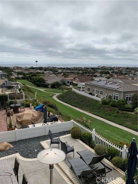 Foto del edificio - 24065 Windward Dr