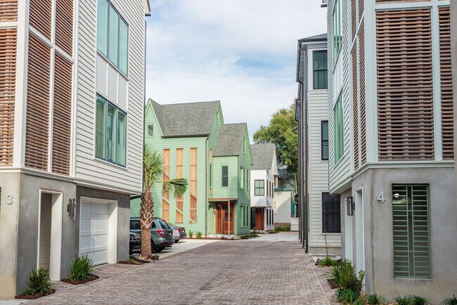 Foto del edificio - 6 Sanctuary Ct