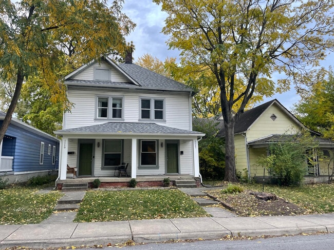 Building Photo - 1119 Windsor St