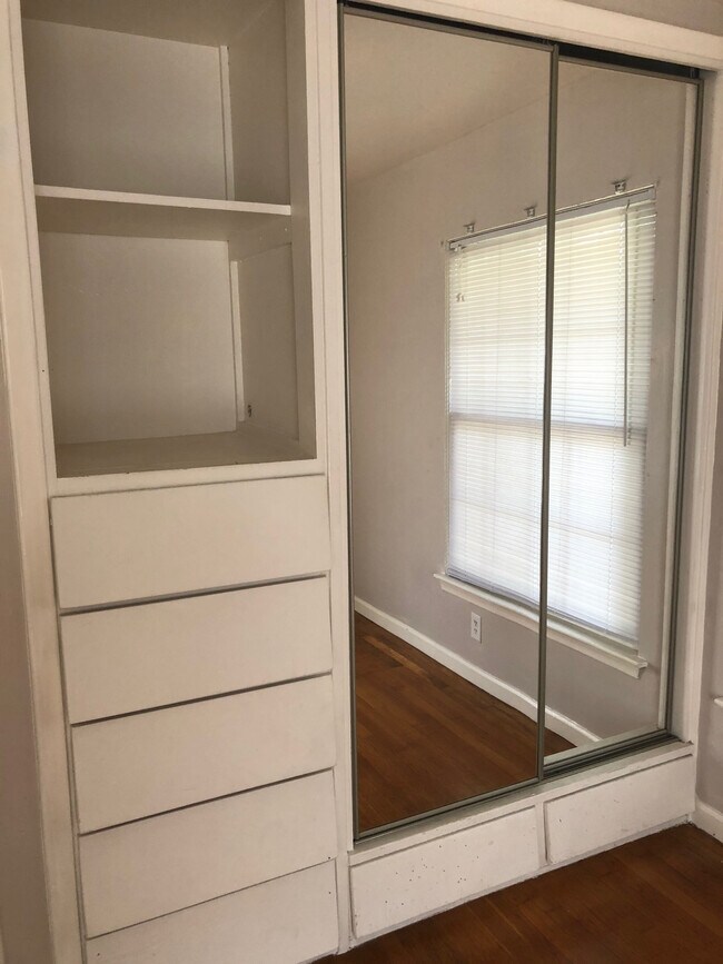 Foto del edificio - 358 Timberlane Dr