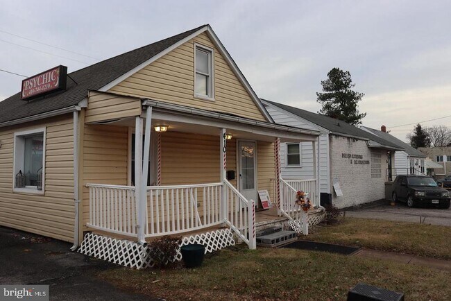 Foto del edificio - 410 Winters Ln