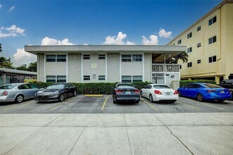 Building Photo - 1740 Funston St