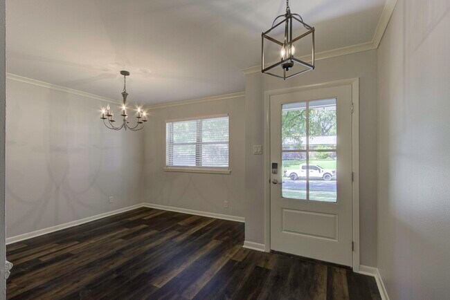 Foto del edificio - 1440 Wheaton St