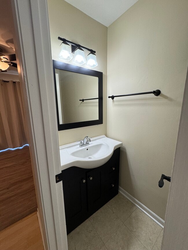 Foto del edificio - 1010 Country Club Rd