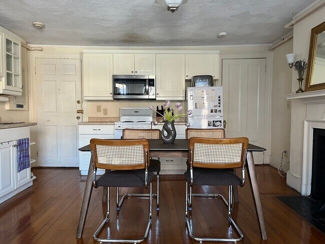 Foto del edificio - 15 Charles St