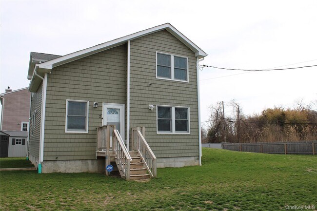 Foto del edificio - 2 Lafayette Dr