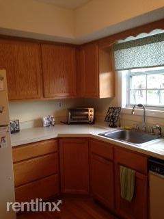 Foto del edificio - 801 Misty Meadow Ln