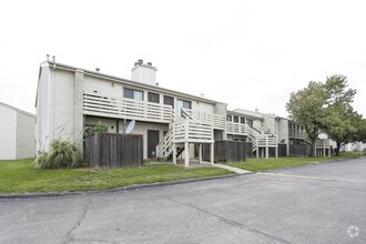 Building Photo - Parc At 21st