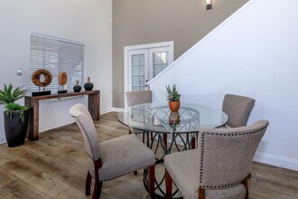 Rancho Hillside photo'