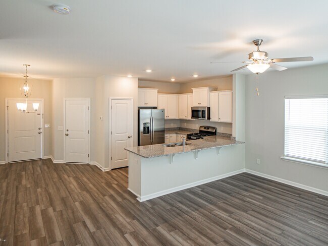 Building Photo - 1161 Semoran Way