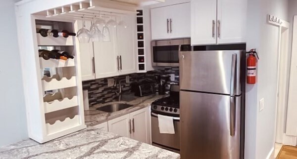 Foto del edificio - 456 Beacon St