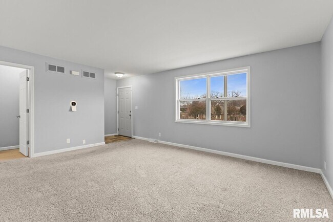 Foto del edificio - 2020 W Glen Ave