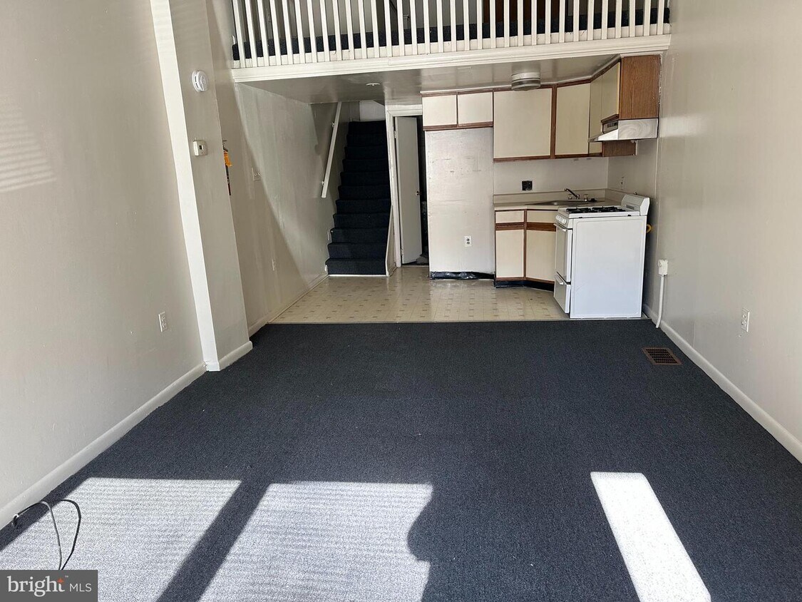 4522 Baker St Unit 1, Philadelphia, PA 19127 Room for Rent in Philadelphia, PA