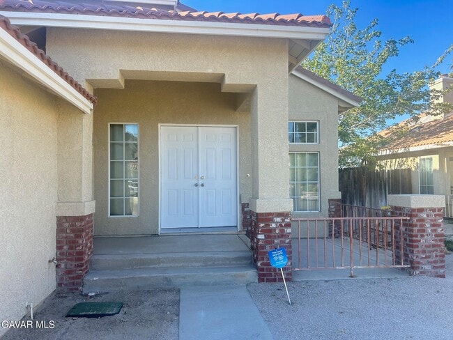 Building Photo - 3039 Conestoga Canyon Rd