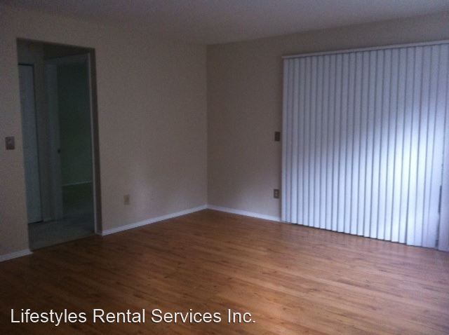 Building Photo - 1 br, 1 bath House - 11 Arbor Club Dr #108