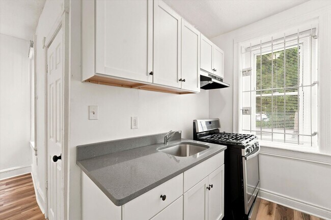 Foto del edificio - 1213 N 60th St