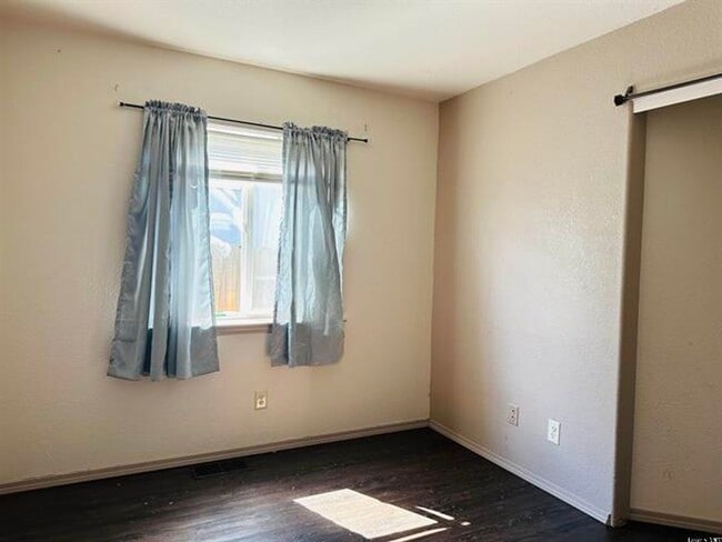 Foto del edificio - 755 Monte Vista Way