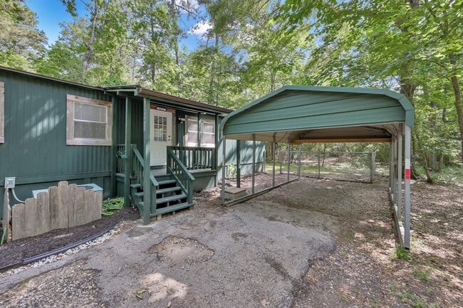 Building Photo - 6432 Longmire Rd