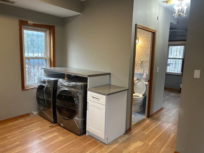 Foto del edificio - 5406 N Lovejoy Ave