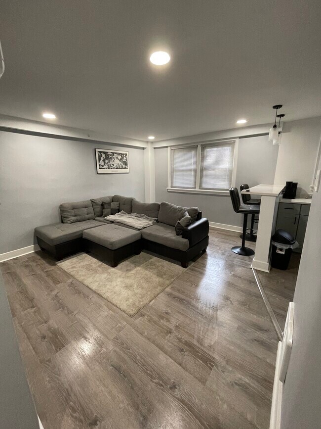 Building Photo - 4326 Cottman Ave