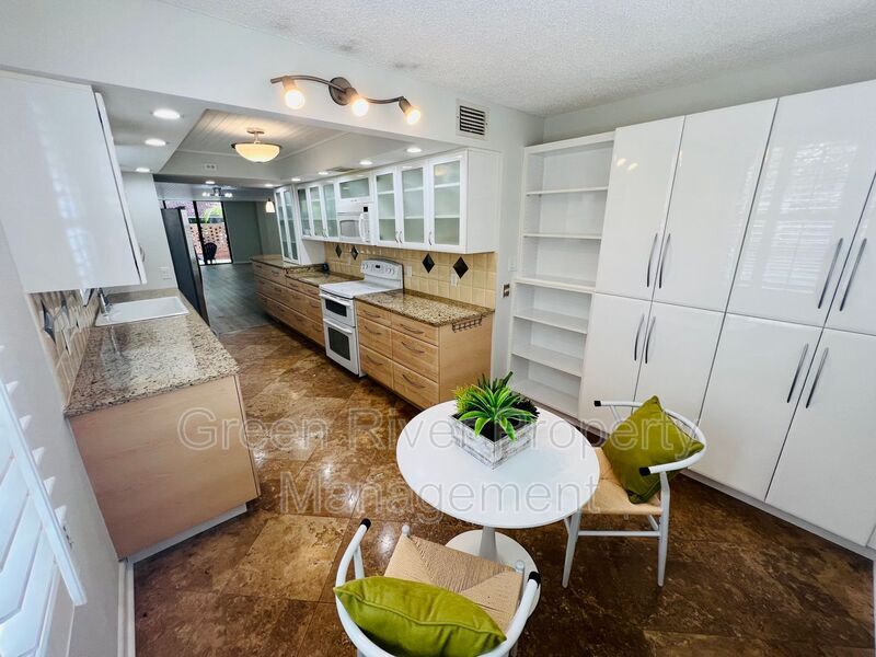 1810 Sevilla Blvd W Unit 104, Atlantic Beach, FL 32233 Condo for