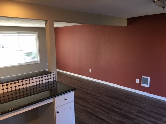 Foto principal - 17373 SW Blanton St