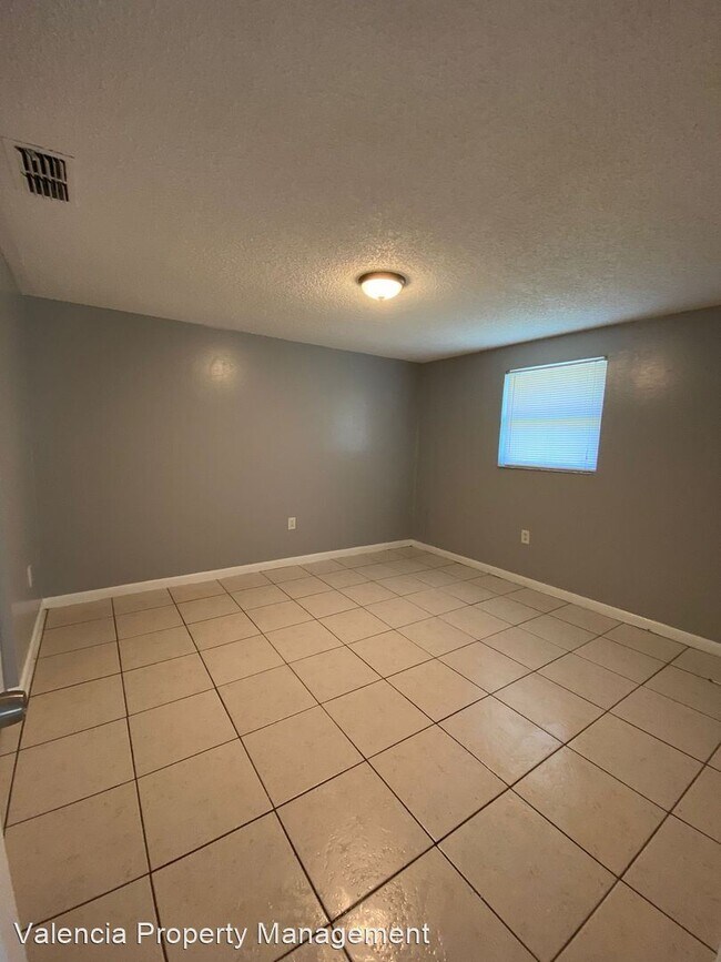 Building Photo - 2 br, 1 bath House - 5714 Golden Nugget Drive