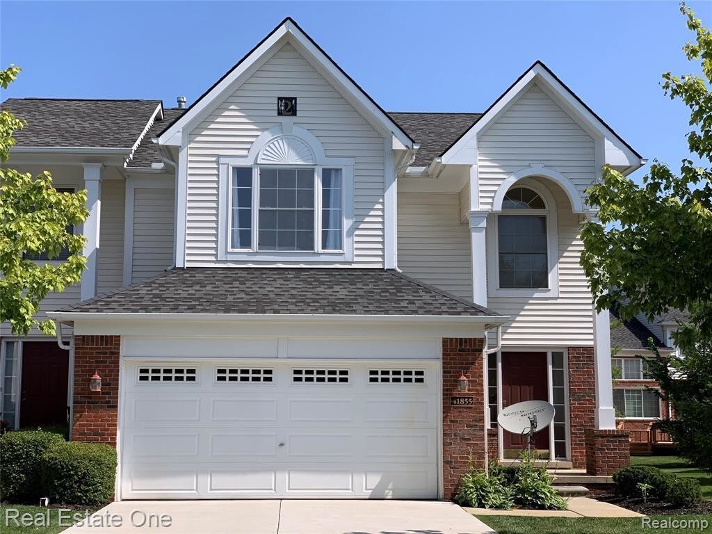 Foto principal - 41855 Mitchell Rd