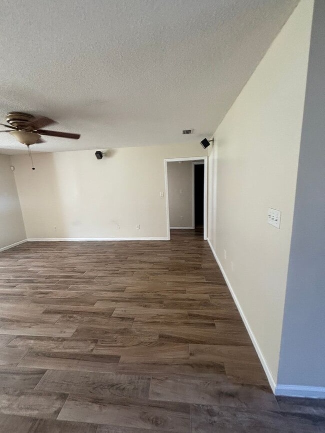 Building Photo - Chandler Subdivision