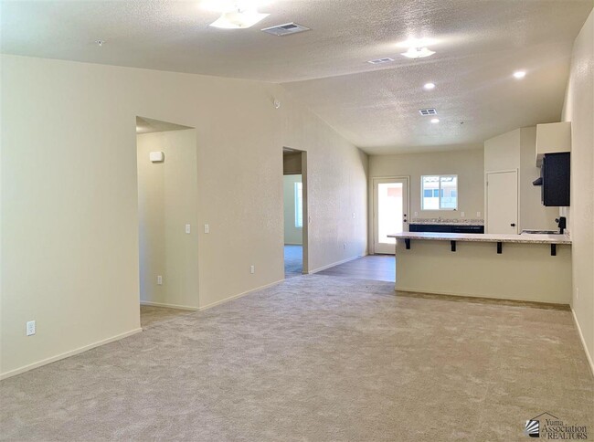 Foto del edificio - 7357 E 39th St