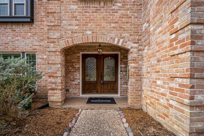 Foto del edificio - 16611 Brenton Oaks Dr