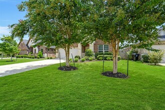 Building Photo - 8506 Lagosta Ln