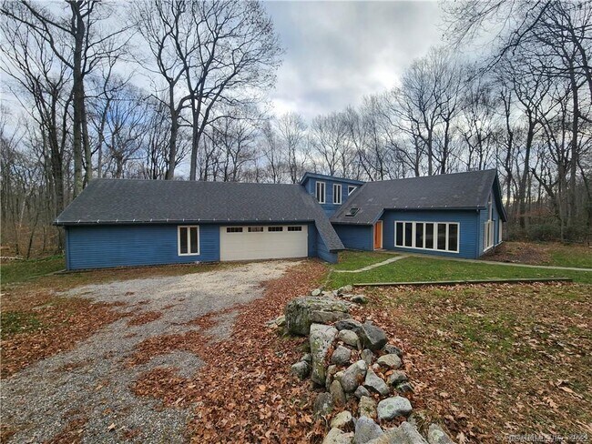 Building Photo - 230 Blue Swamp Rd